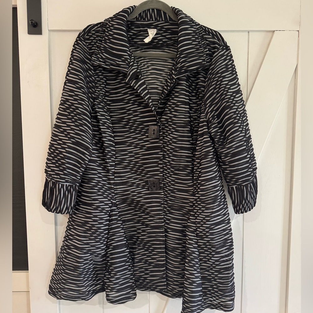 Stylish Black and White Striped Coat